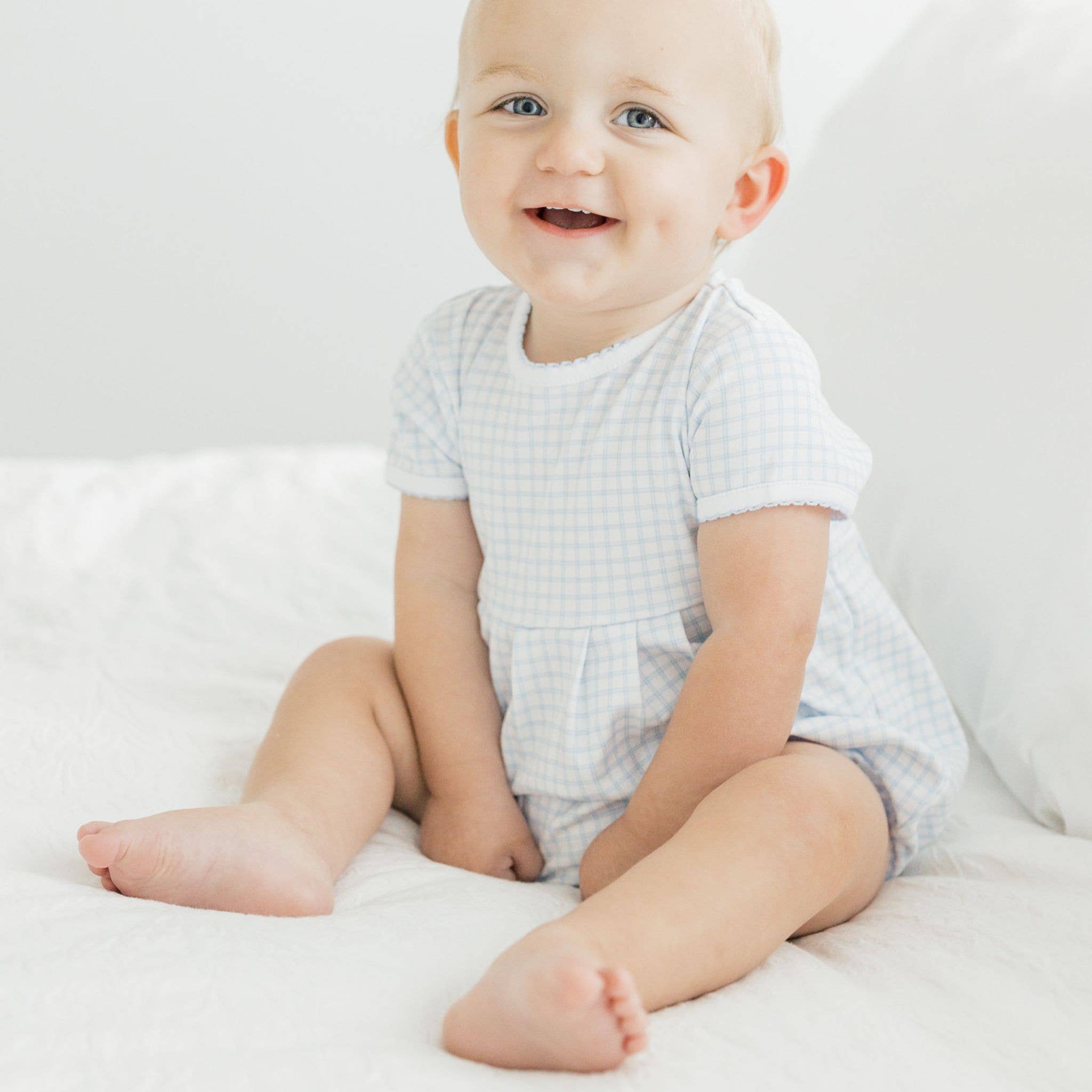 Peek-A-Boo Wishes Bubble - Light Blue