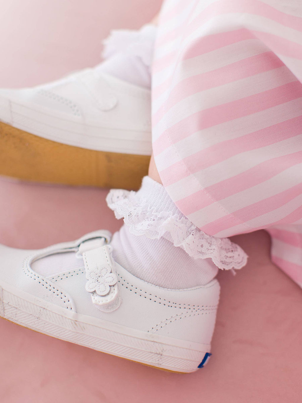 Girls 3-Pack White Lace Ruffle Frilly Ankle Socks